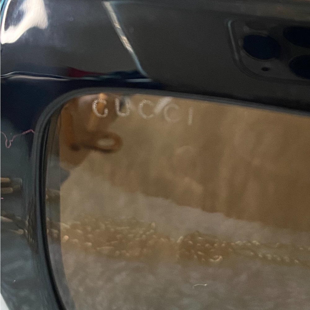Authentic Gucci Rectangle Sunglasses - image 7